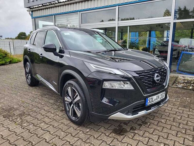 Nissan X-Trail E-POWER E-4ORCE 4X4 TEKNA EINPARKASSISTENT