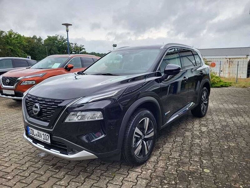 Nissan X-Trail E-POWER E-4ORCE 4X4 TEKNA EINPARKASSISTENT