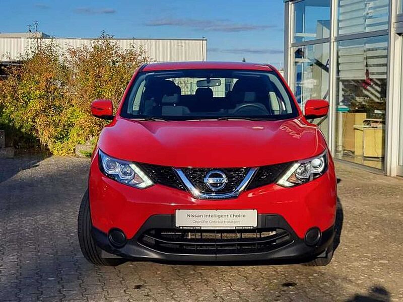 Nissan Qashqai VISIA 8FACH BEREIFT TÜV NEU TEMPOMAT PDC LM-FELGEN