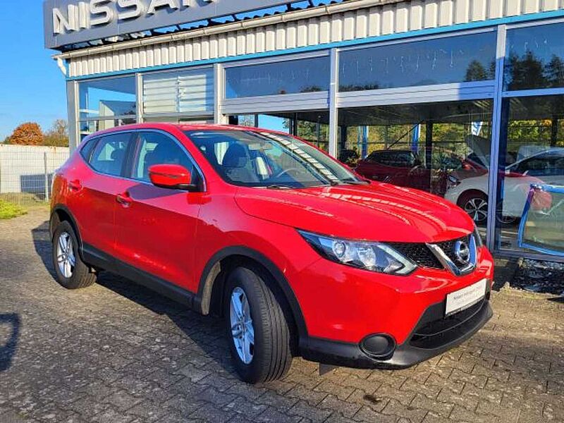 Nissan Qashqai VISIA 8FACH BEREIFT TÜV NEU TEMPOMAT PDC LM-FELGEN