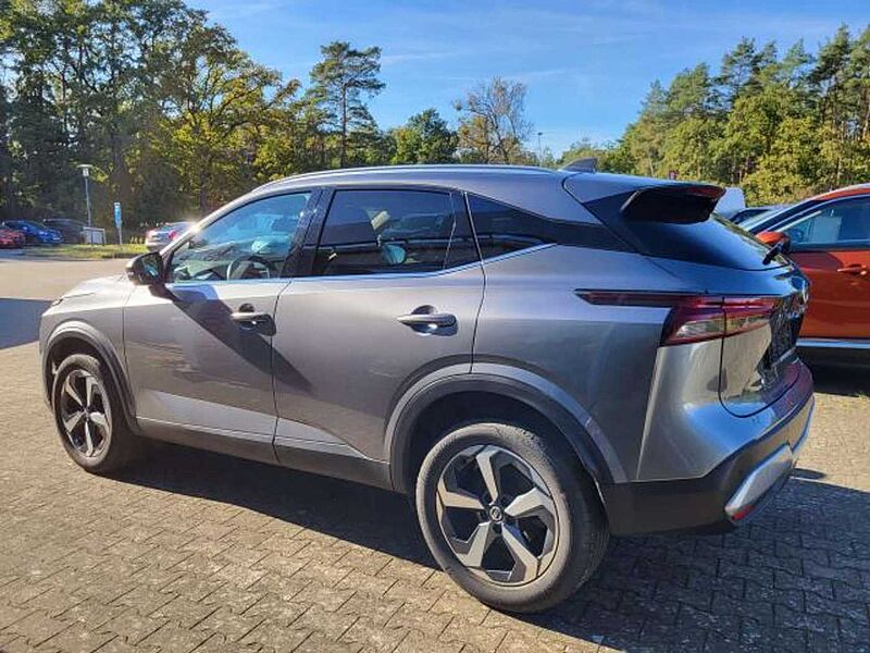 Nissan Qashqai N-CONNECTA RELING SHZ BEHEIZTE FRONTSCHEIBE