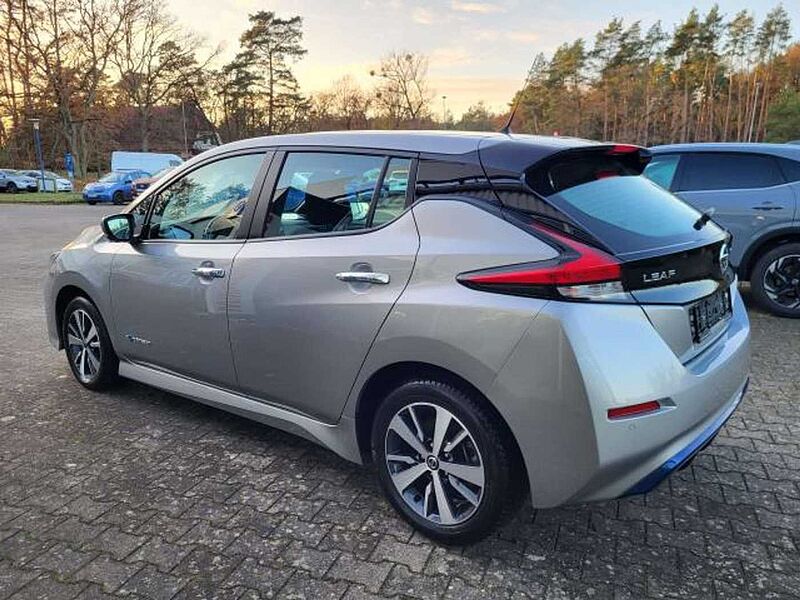 Nissan Leaf ACENTA SITZHEIZUNG NAVI 360° KAMERA