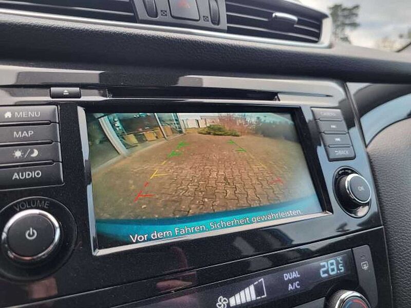 Nissan Qashqai ACENTA NAVI KAMERA 8FACH BEREIFT SHZ